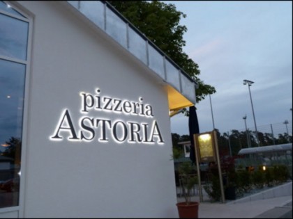 照片: Astoria